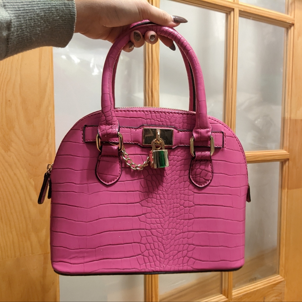 Medium pink bowler bag